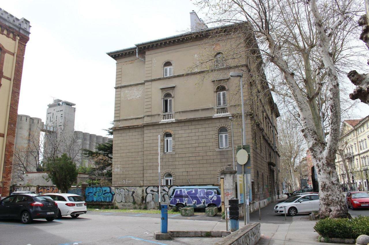 Apartment Platana غييكا المظهر الخارجي الصورة